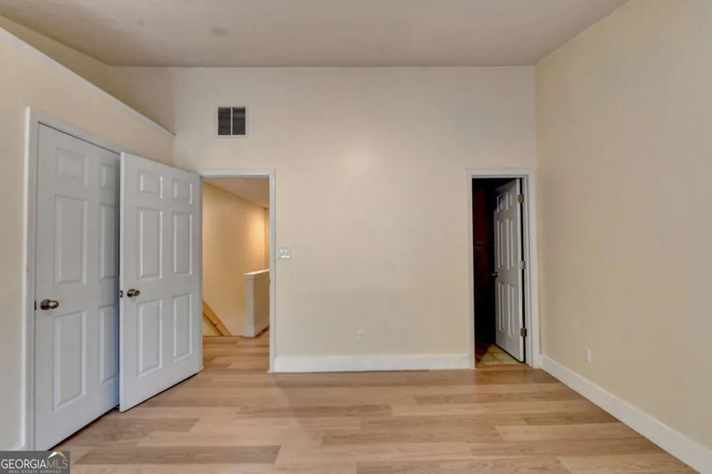 486 Berckman DR NW Lilburn, GA 30047