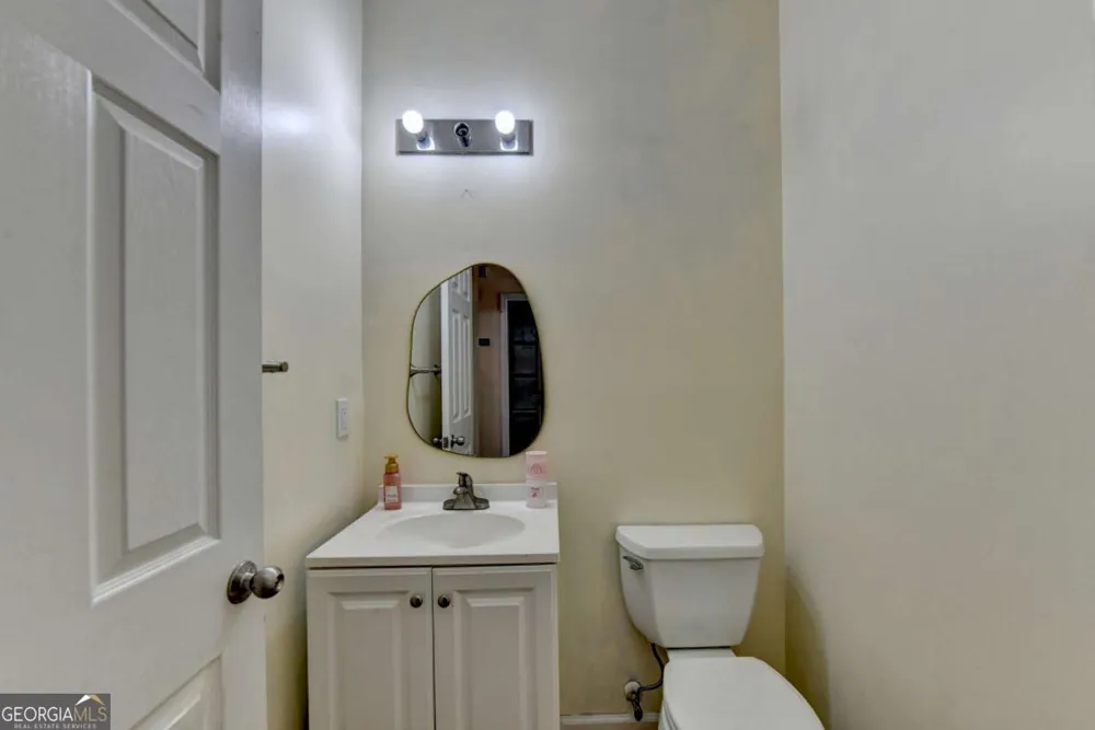 486 Berckman DR NW Lilburn, GA 30047