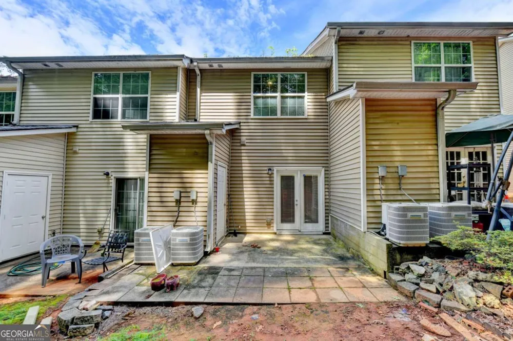 486 Berckman DR NW Lilburn, GA 30047