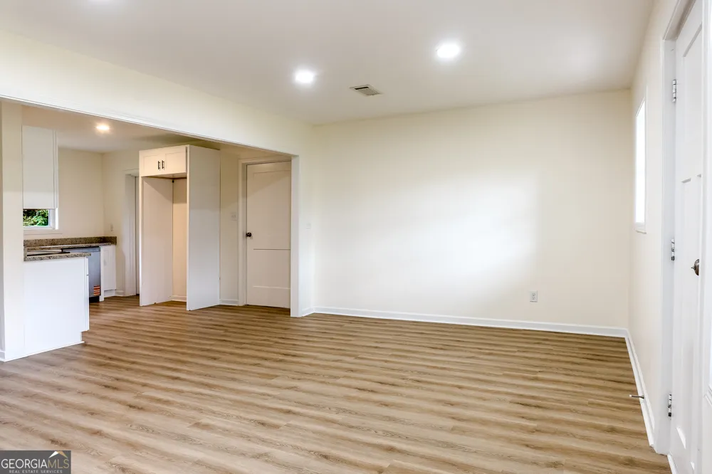 2057 Proctor ST Rentz, GA 31075