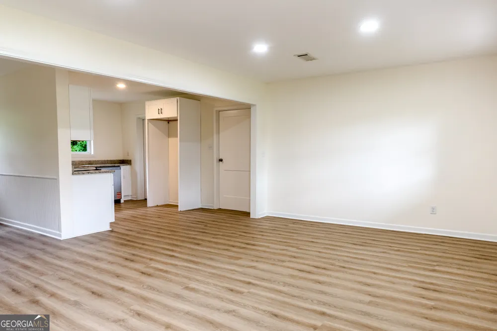 2057 Proctor ST Rentz, GA 31075