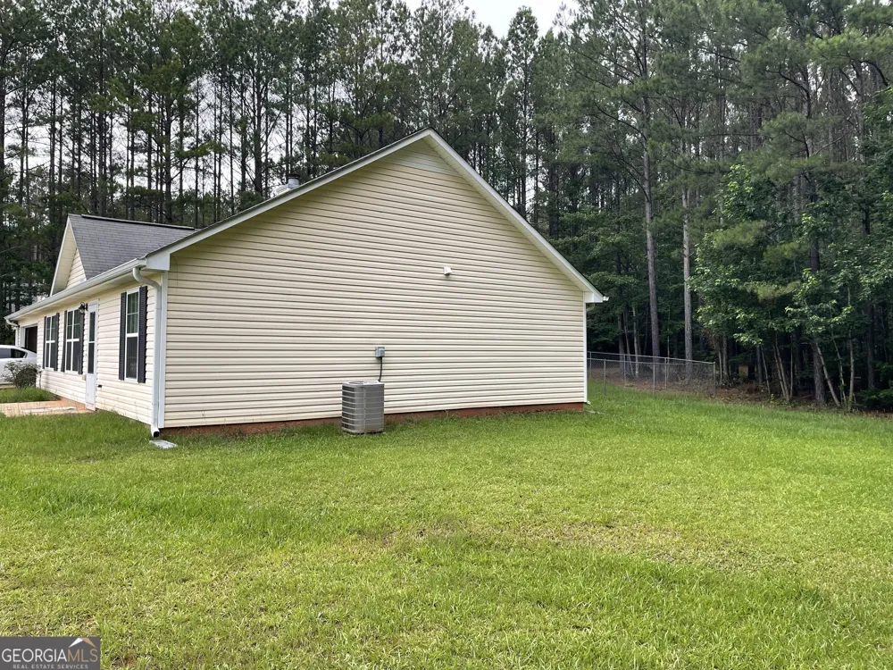 134 Cemetary RD Luthersville, GA 30251