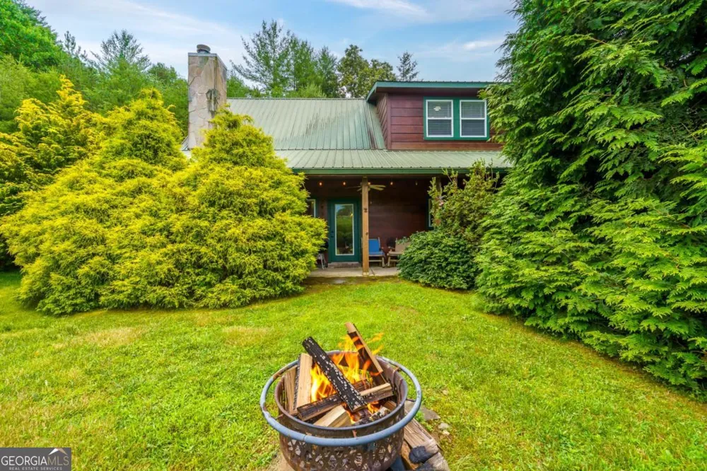 76 River Forest PL Suches, GA 30572