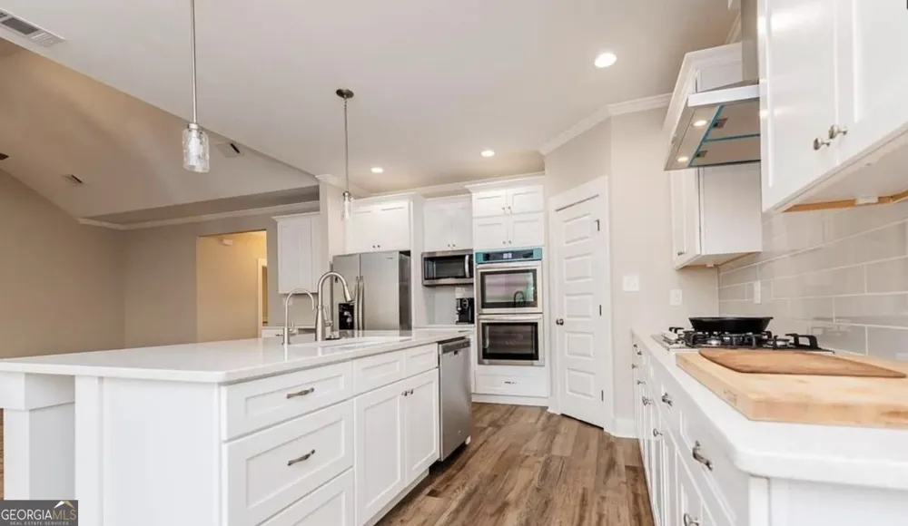 75 Creekside CT Forsyth, GA 31029