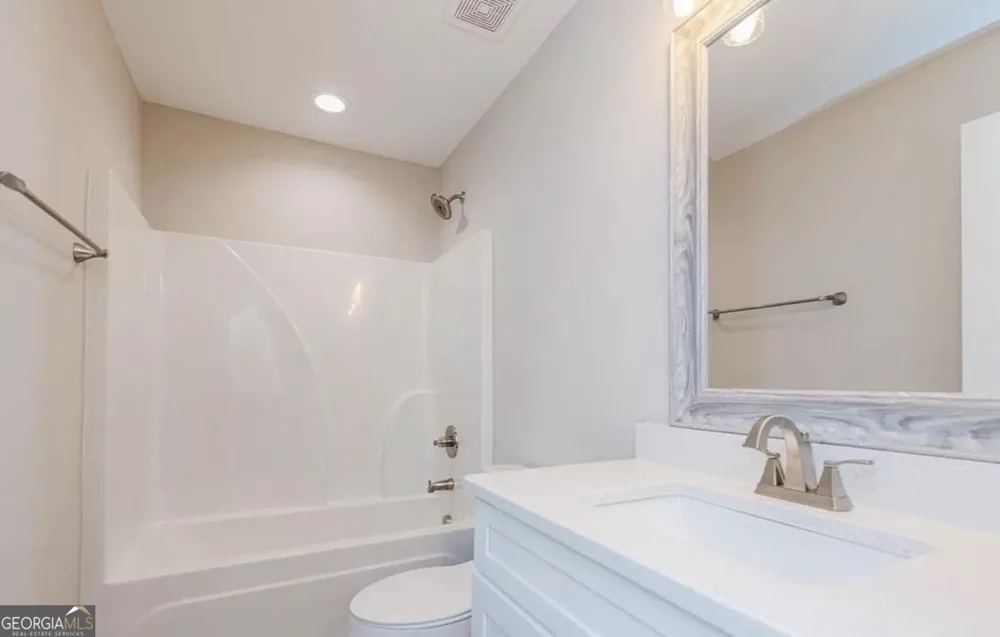 75 Creekside CT Forsyth, GA 31029