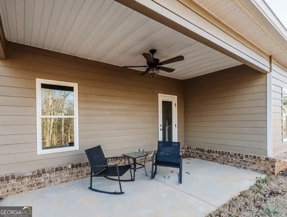 75 Creekside CT Forsyth, GA 31029