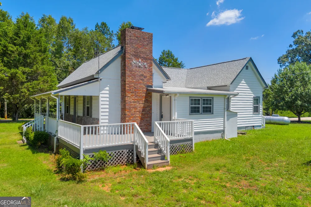 303 Oak Way DR Eastanollee, GA 30538