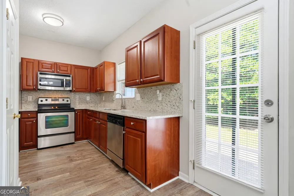 5682 Lawley DR Johns Creek, GA 30022