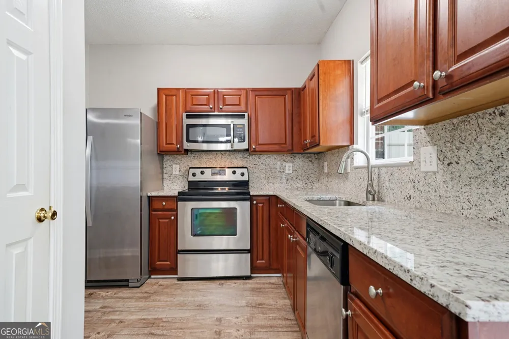5682 Lawley DR Johns Creek, GA 30022