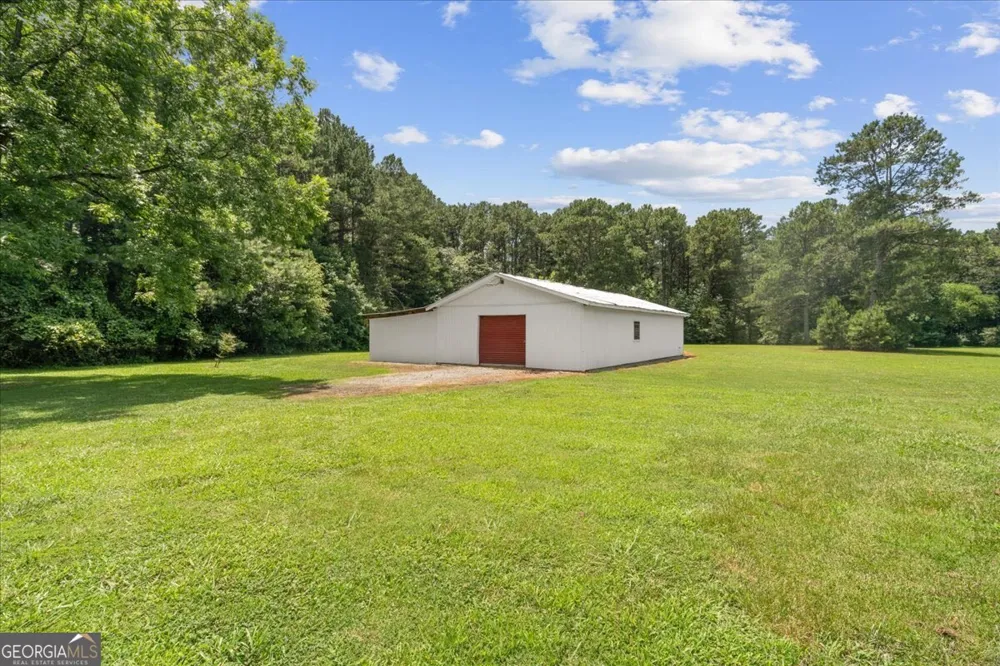 302 Tate Bend RD NW Calhoun, GA 30701
