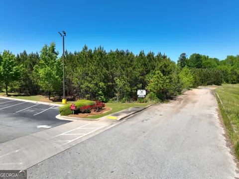 0 Veterans PKWY
