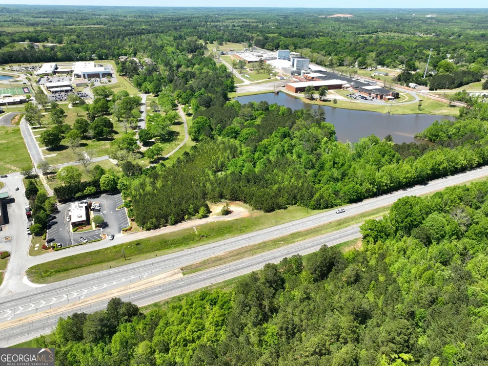 0 Veterans PKWY Barnesville, GA 30204