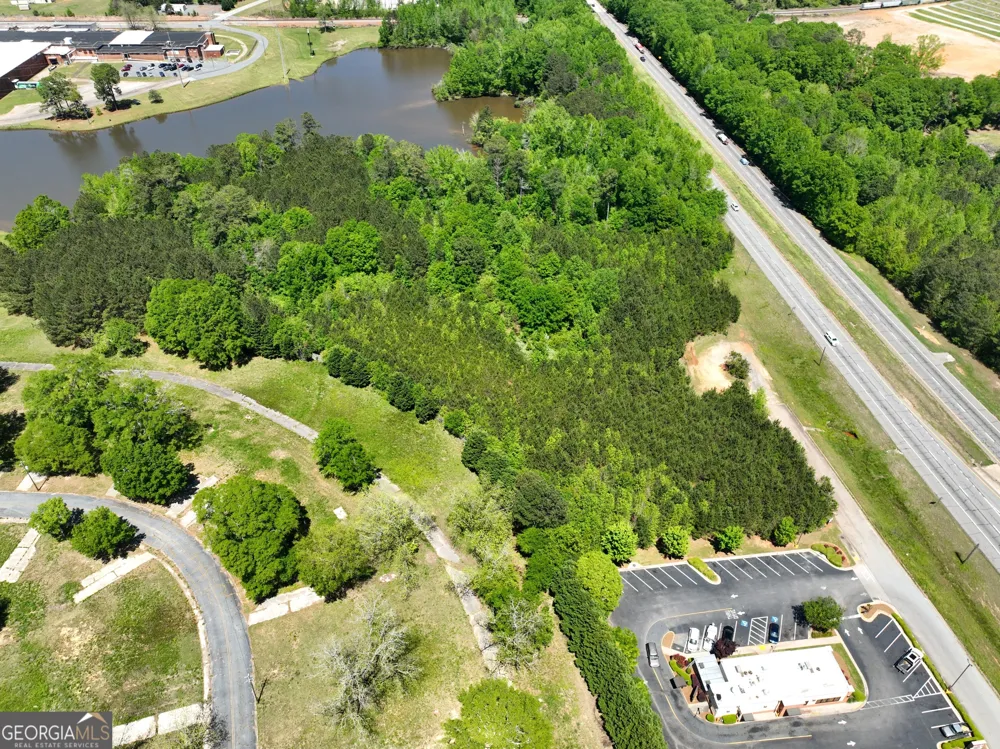 0 Veterans PKWY Barnesville, GA 30204