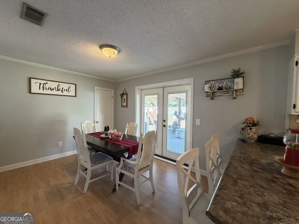 53 Carey DR Hazlehurst, GA 31539
