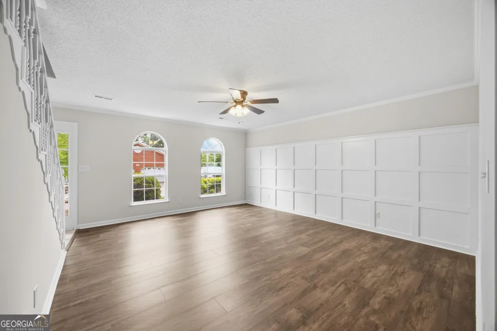 401 Live Oak LN Dalton, GA 30721