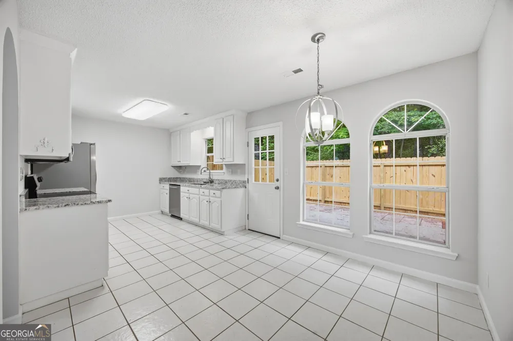 401 Live Oak LN Dalton, GA 30721