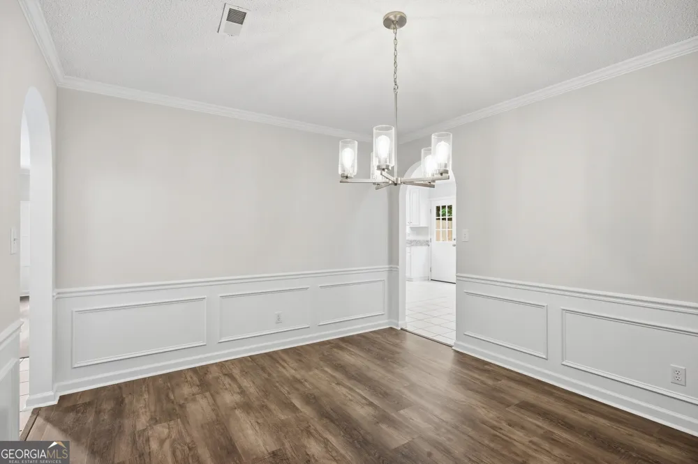 401 Live Oak LN Dalton, GA 30721