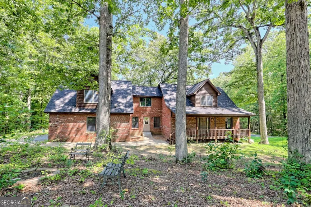 2204 Cedar Cliff RD Hiawassee, GA 30546