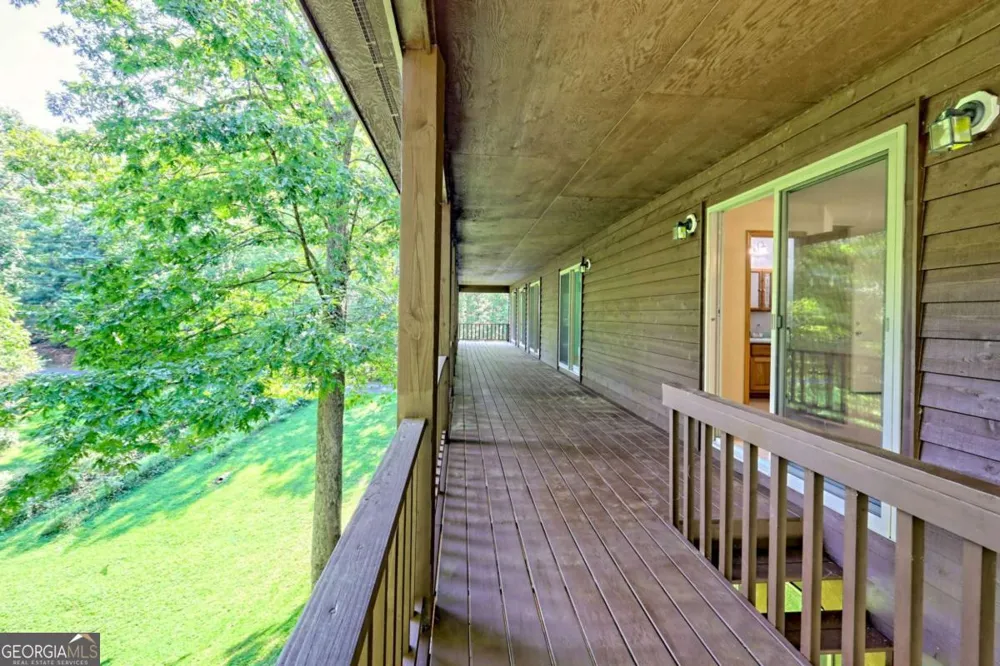 2204 Cedar Cliff RD Hiawassee, GA 30546