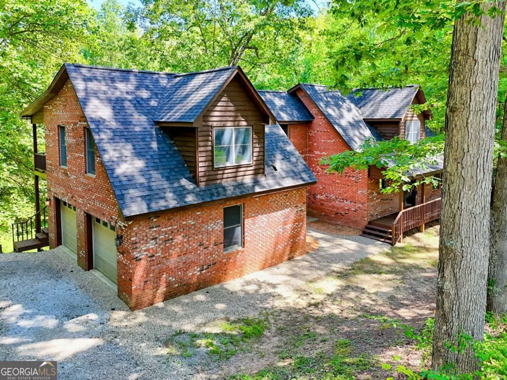 2204 Cedar Cliff RD Hiawassee, GA 30546