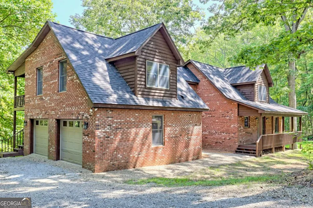 2204 Cedar Cliff RD Hiawassee, GA 30546