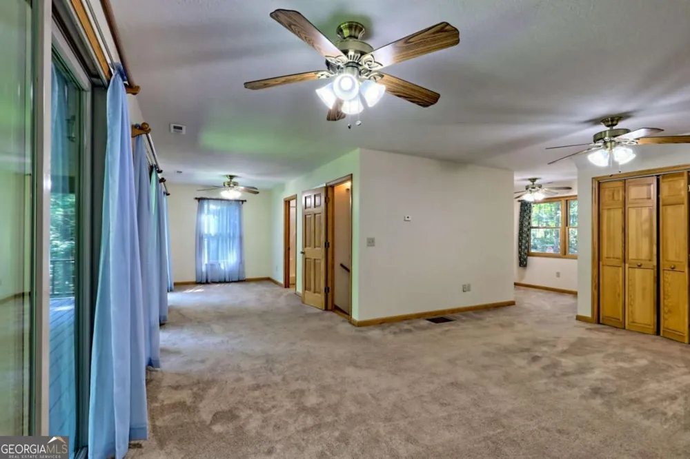 2204 Cedar Cliff RD Hiawassee, GA 30546