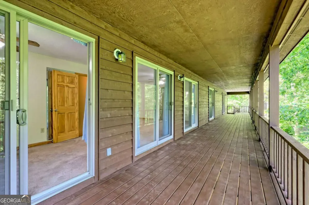 2204 Cedar Cliff RD Hiawassee, GA 30546