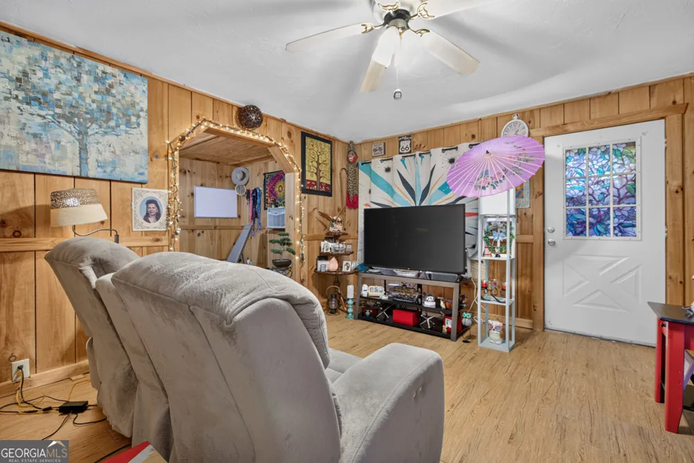 61 Rogers Cove LN Clayton, GA 30525
