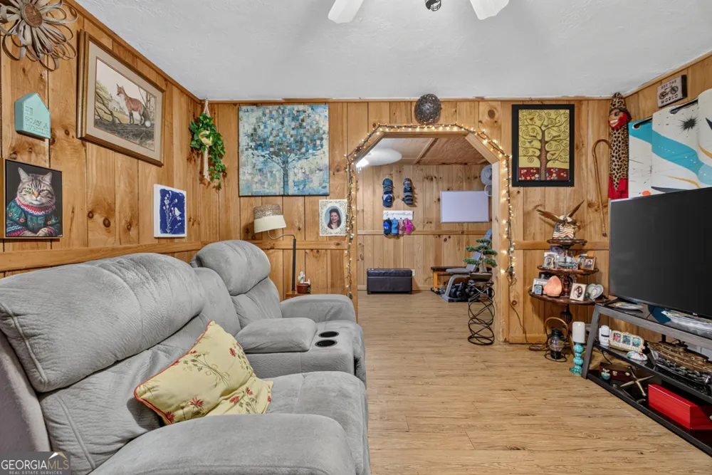 61 Rogers Cove LN Clayton, GA 30525
