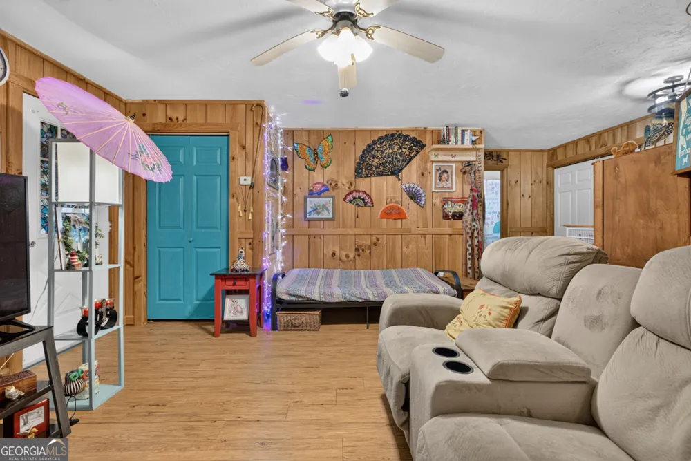 61 Rogers Cove LN Clayton, GA 30525
