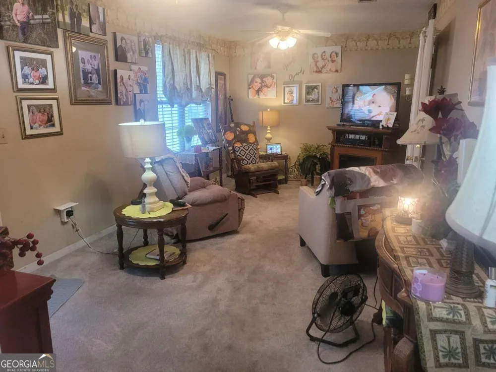 30 S Mccrorie ST Baxley, GA 31513