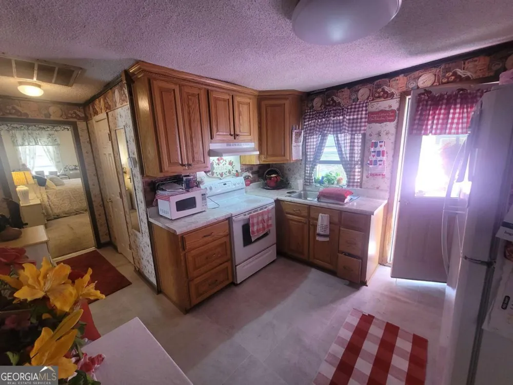 30 S Mccrorie ST Baxley, GA 31513
