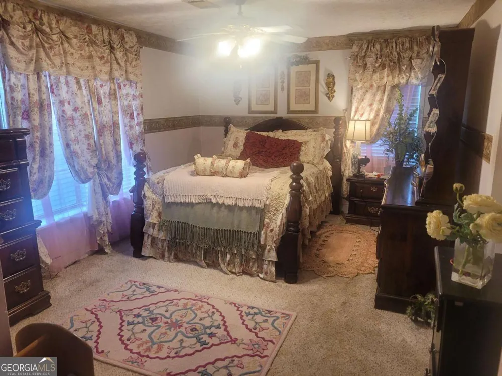 30 S Mccrorie ST Baxley, GA 31513