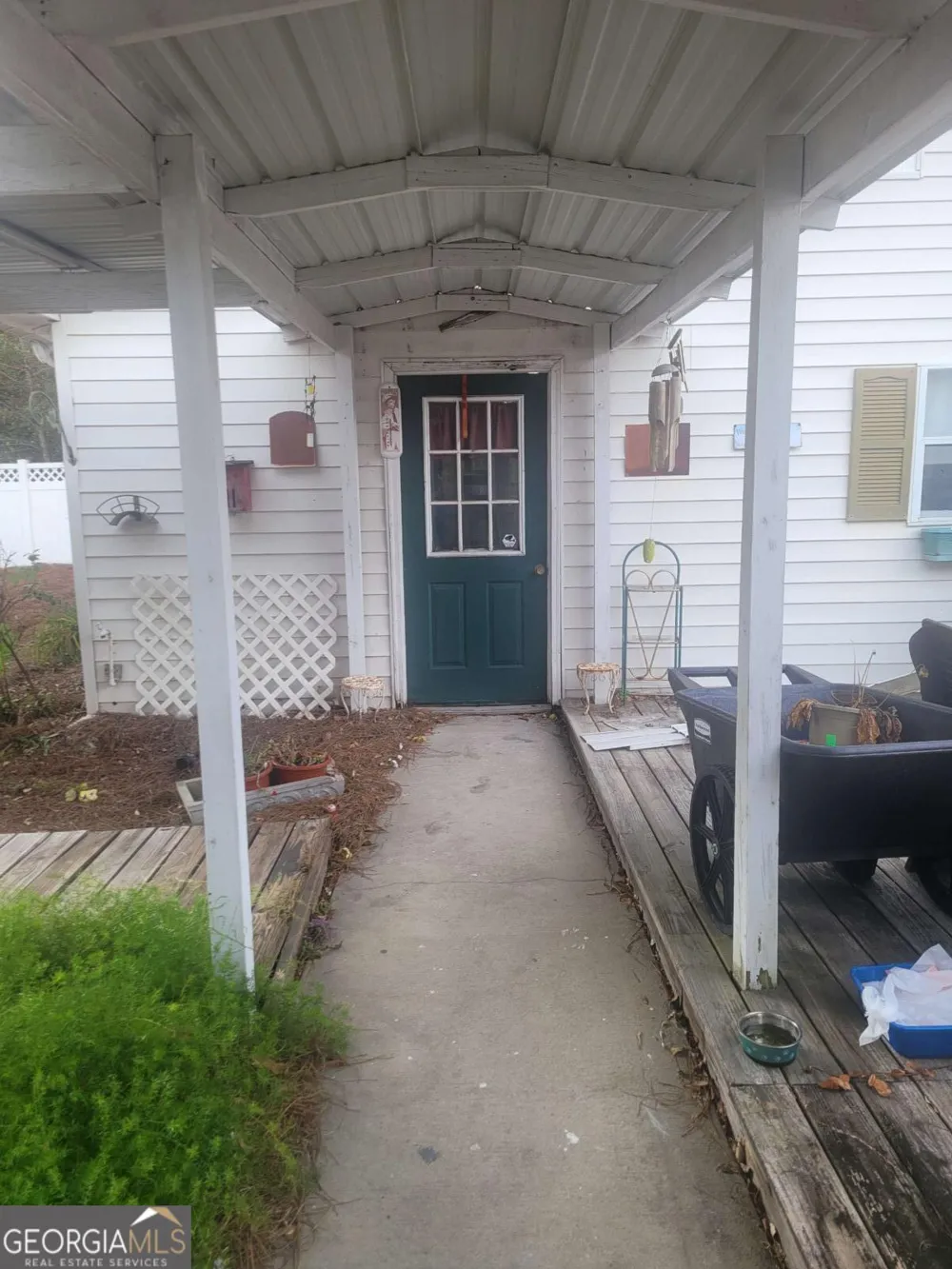 30 S Mccrorie ST Baxley, GA 31513