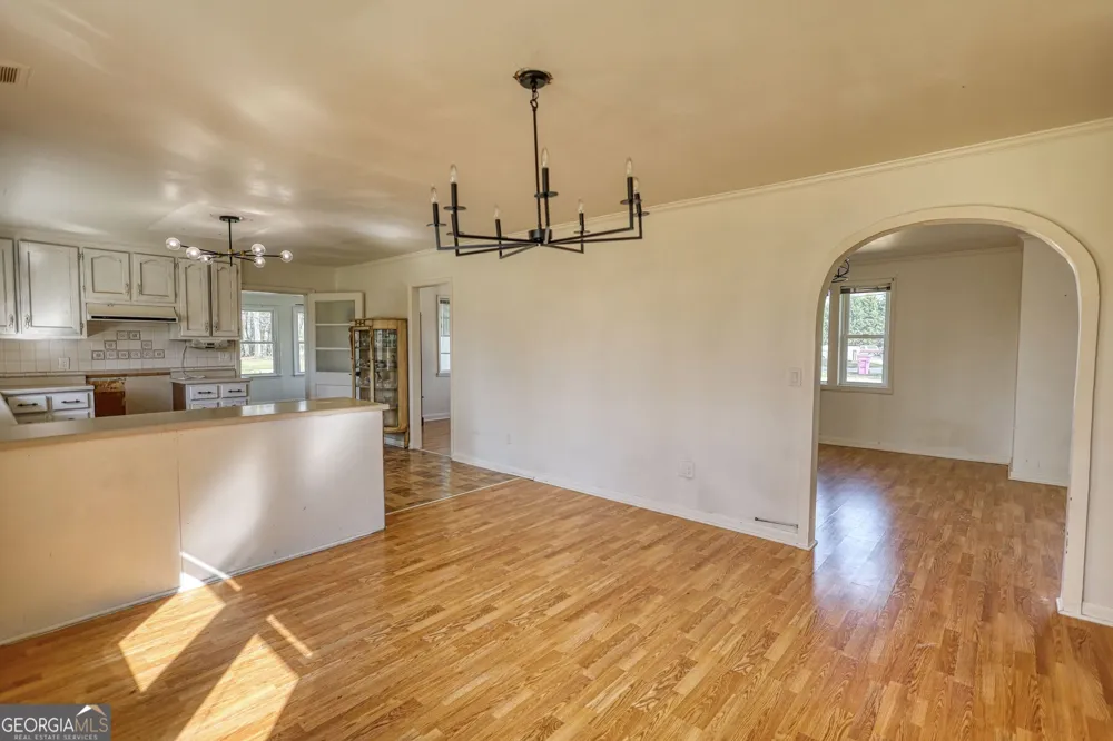 10 Wolfskin RD Arnoldsville, GA 30619