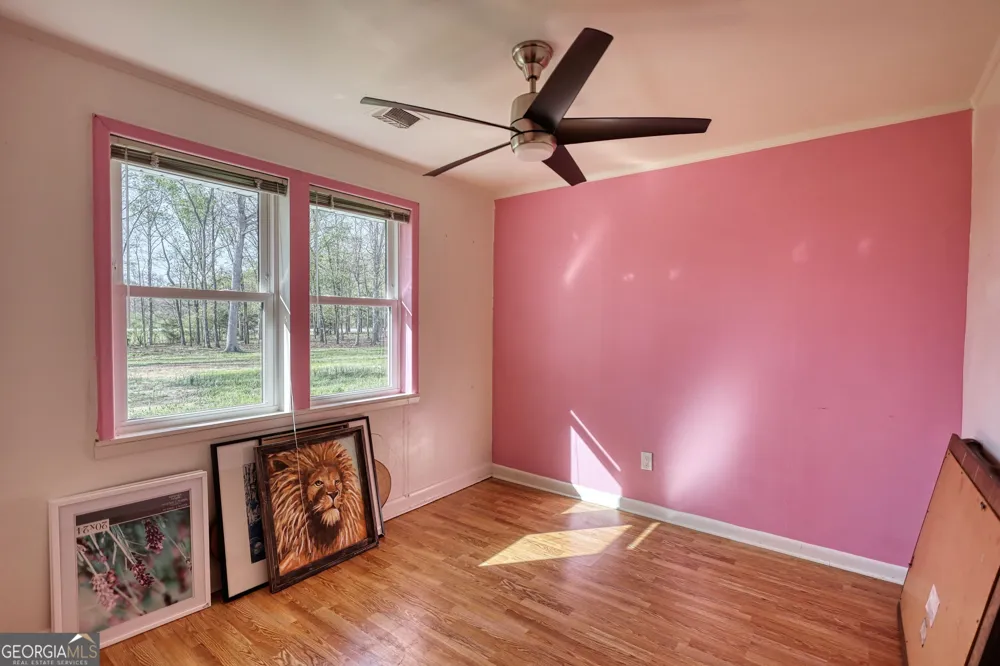 10 Wolfskin RD Arnoldsville, GA 30619