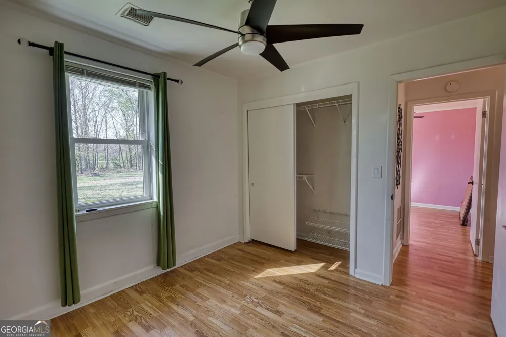 10 Wolfskin RD Arnoldsville, GA 30619