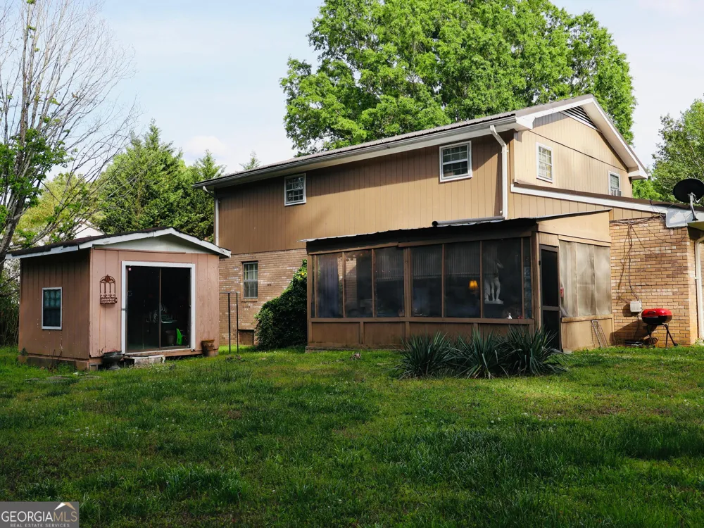 1900 Mountain Brook DR Dalton, GA 30720