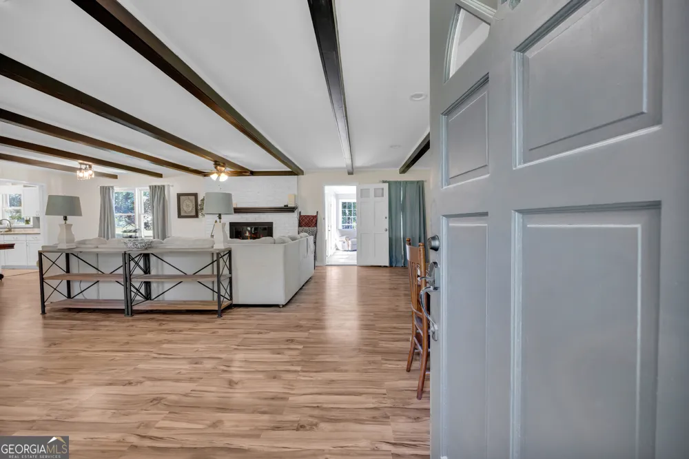 101 W Hendricks ST Bowman, GA 30624