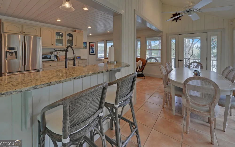 134 Ezzard LN Lakemont, GA 30552