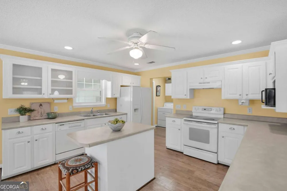548 Sand Hill RD Brooklet, GA 30415