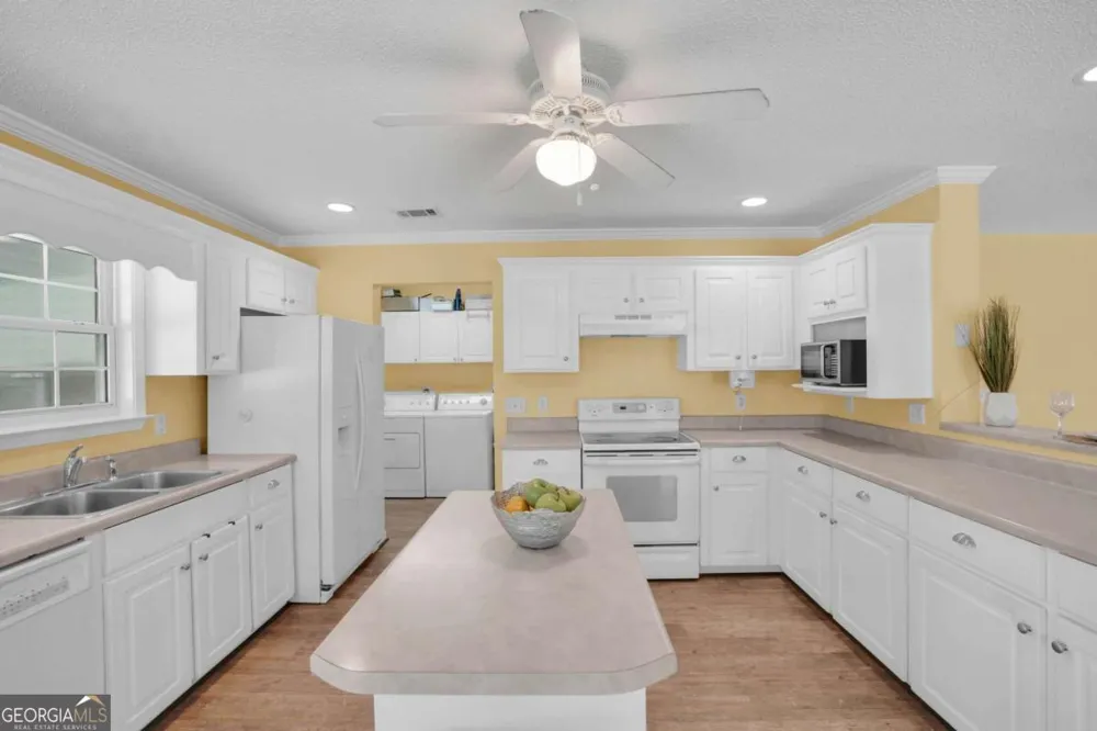 548 Sand Hill RD Brooklet, GA 30415