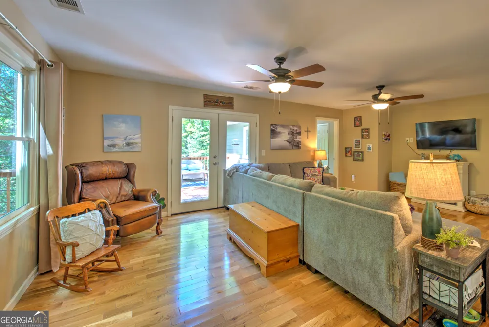 16 Abby LN Clayton, GA 30525