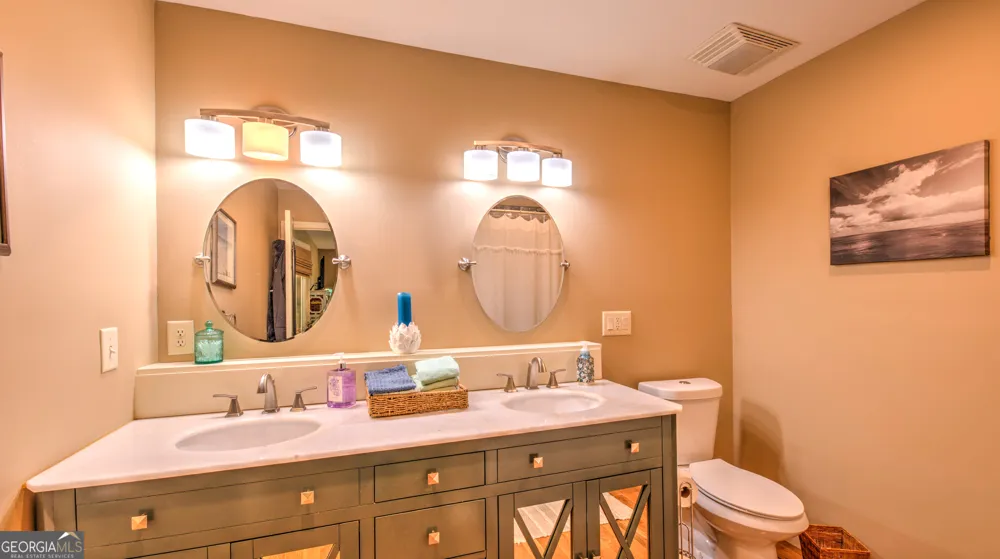 16 Abby LN Clayton, GA 30525