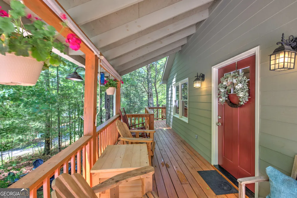 16 Abby LN Clayton, GA 30525