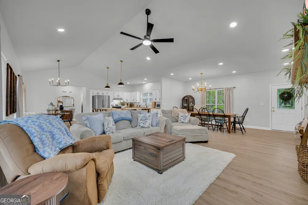 163 Tuxedo DR Commerce, GA 30530