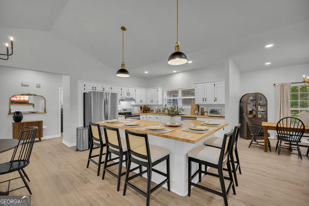163 Tuxedo DR Commerce, GA 30530