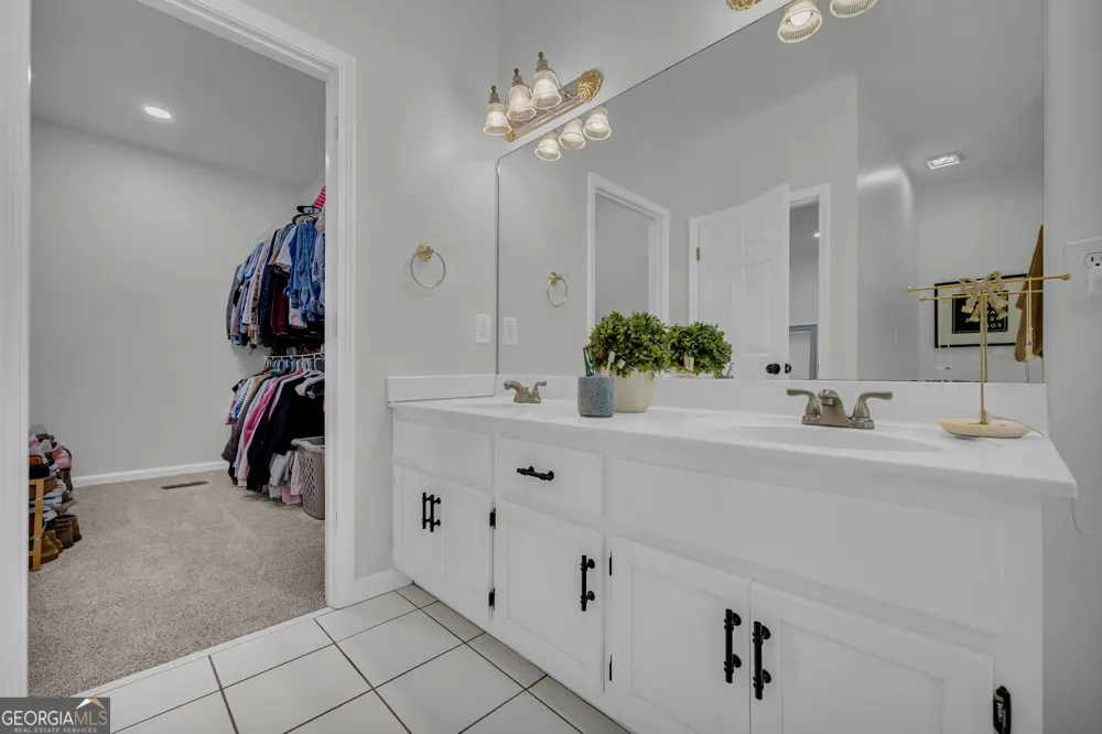 163 Tuxedo DR Commerce, GA 30530