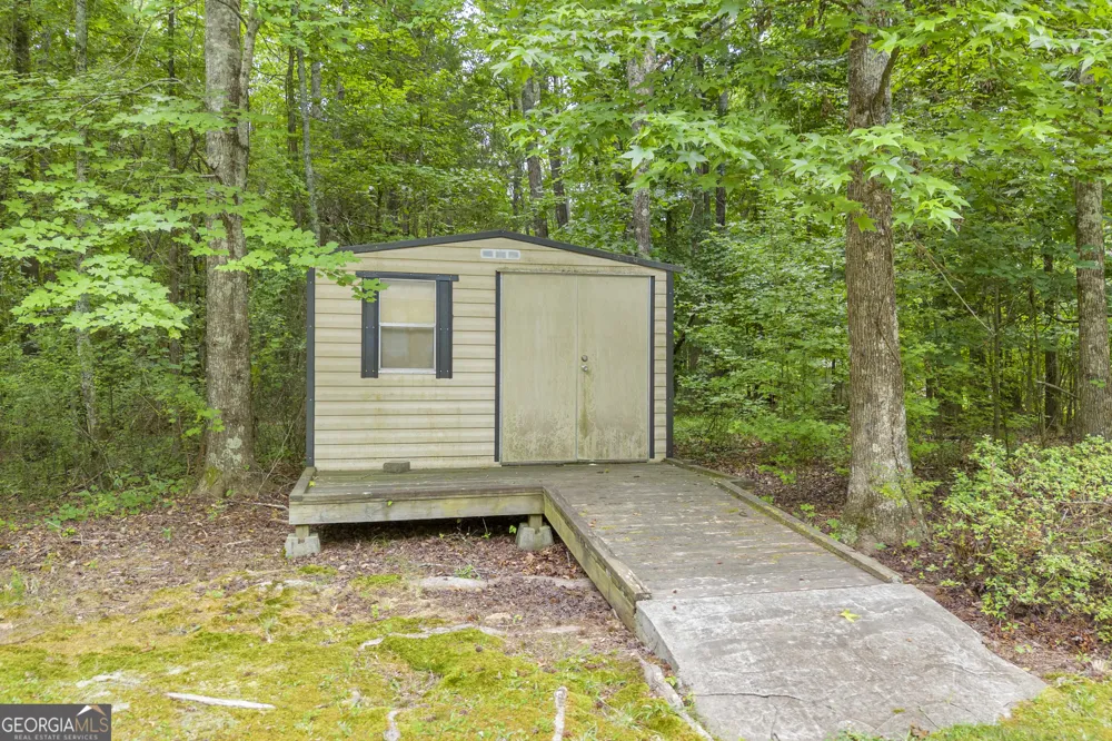 163 Tuxedo DR Commerce, GA 30530