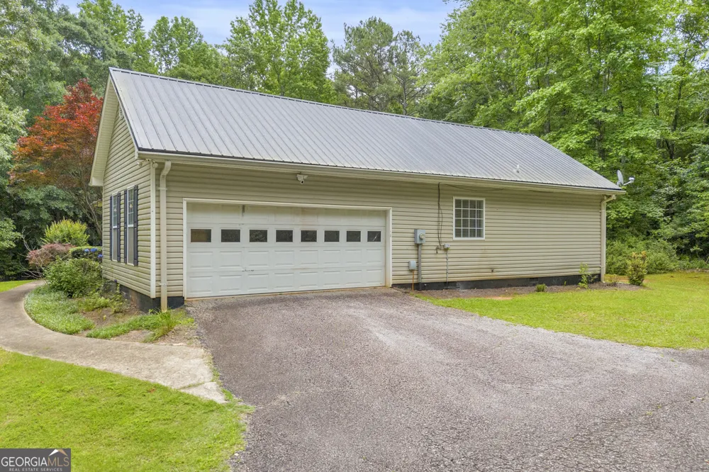 163 Tuxedo DR Commerce, GA 30530